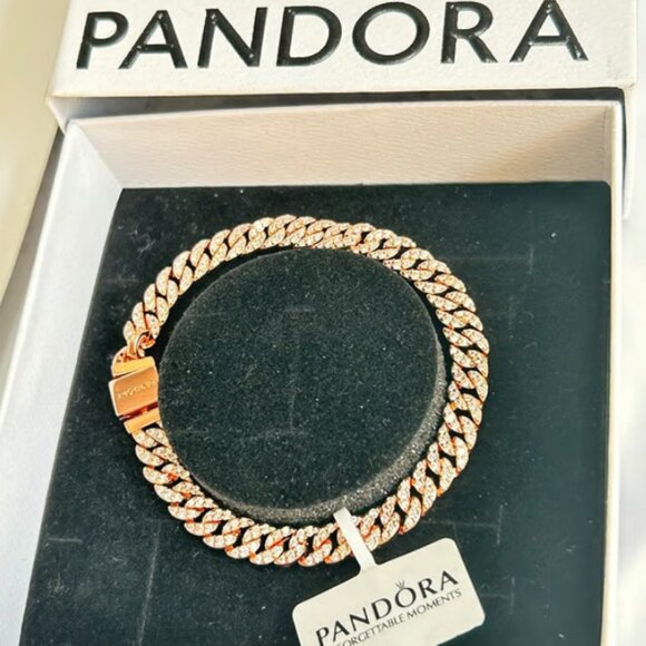 Pandora timeless bracelet 7.9in Rose Gold - Picture 3 of 5